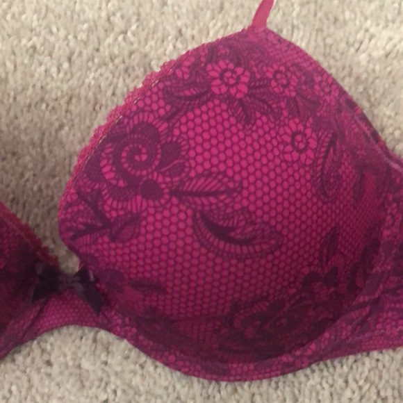 Padded Bra - Picture 2 of 3